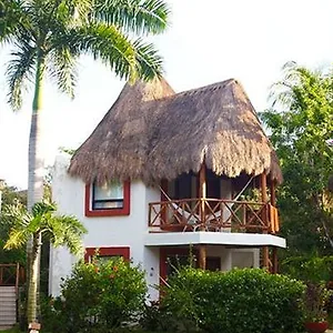 Las Palapas By Mahekal Hotel